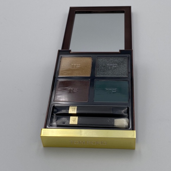 Tom Ford 24 Photosynthesex eyeshadow palette.